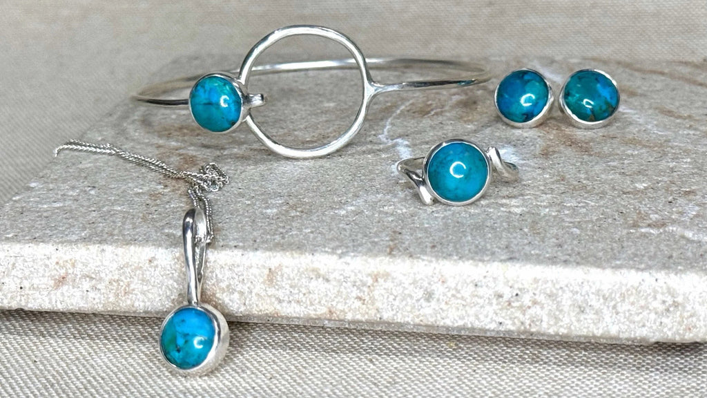 Turquoise Stone Twist Ring